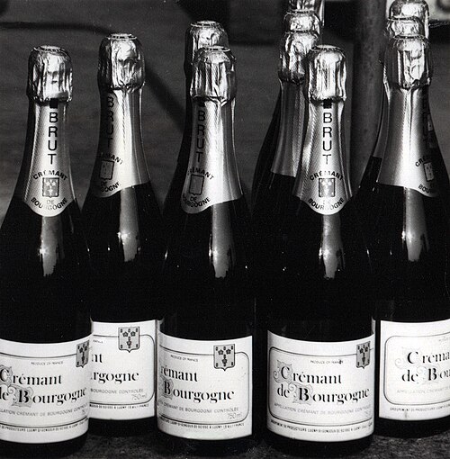 Más allá del Champagne: por qué deberías darle una oportunidad al Crémant y al Pét-nat